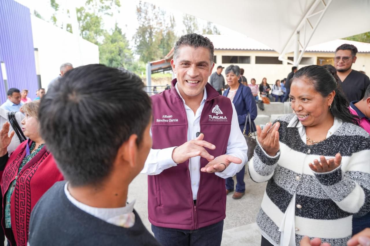 Alfonso Sánchez destaca importancia de que personal de rehabilitación se forme en Lengua de Señas Mexicanas